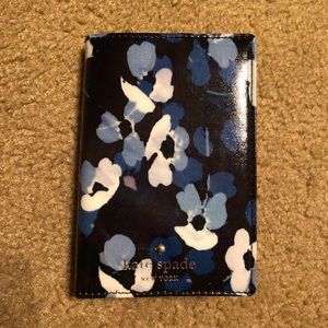 Kate Spade Cedar Street Floral Passport Holder